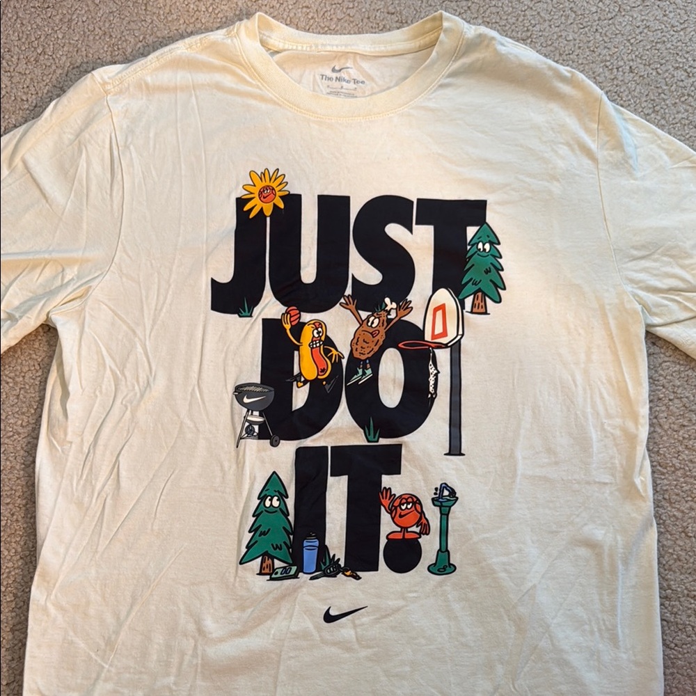 Brand New Nike Cream 'Just Do It' Graphic Tee